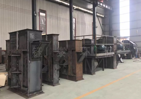 HL型環(huán)鏈斗式提升機