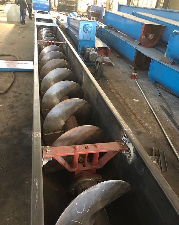 U������ݔ�͙C